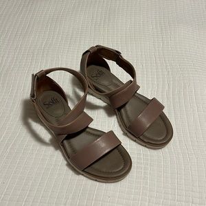 Sofft Sandals